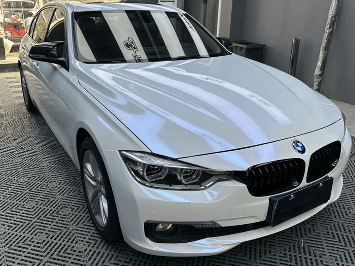 Color Shift Glitter White Blue Vinyl Wrap for BMW