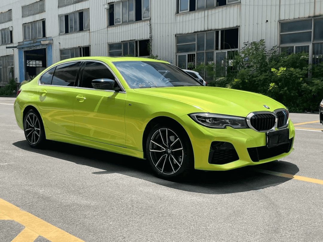 Fluorescent Yellow Pearlescent Metallic Vinyl Wrap for BMW 