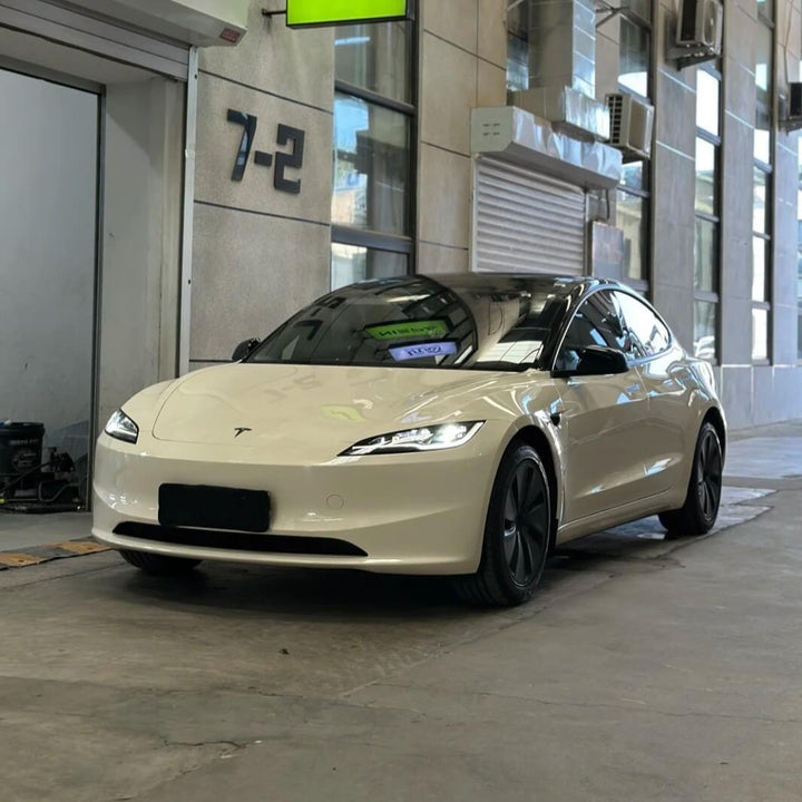 Gloss Championship White Wrap PPF