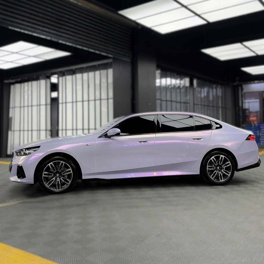 Glossy Pearlescent Lilac Color Shift Wrap
