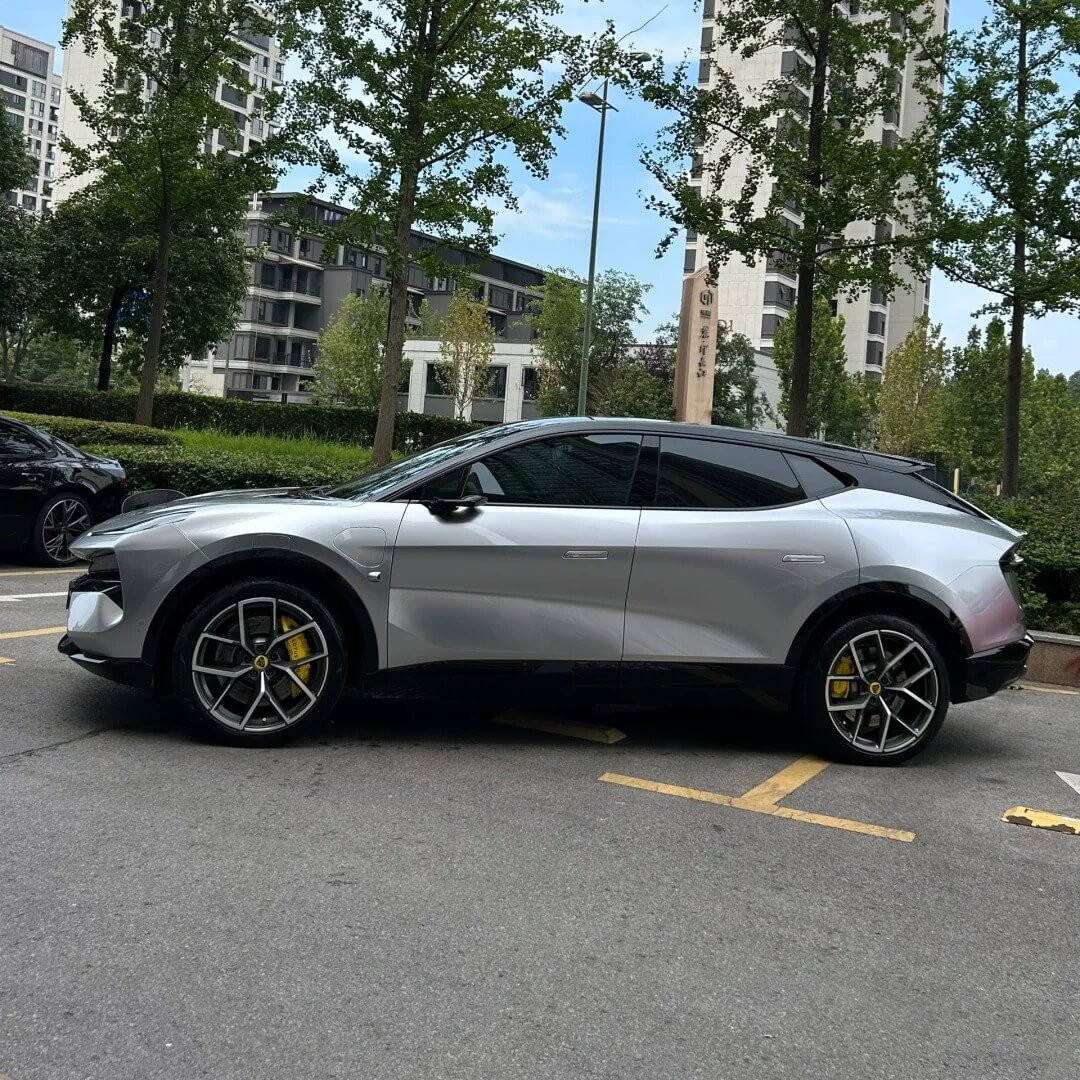 Liquid Metallic Silver Car Wrap PPF