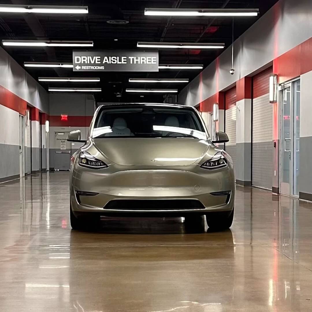 Model Y Champagne Gold Wrap