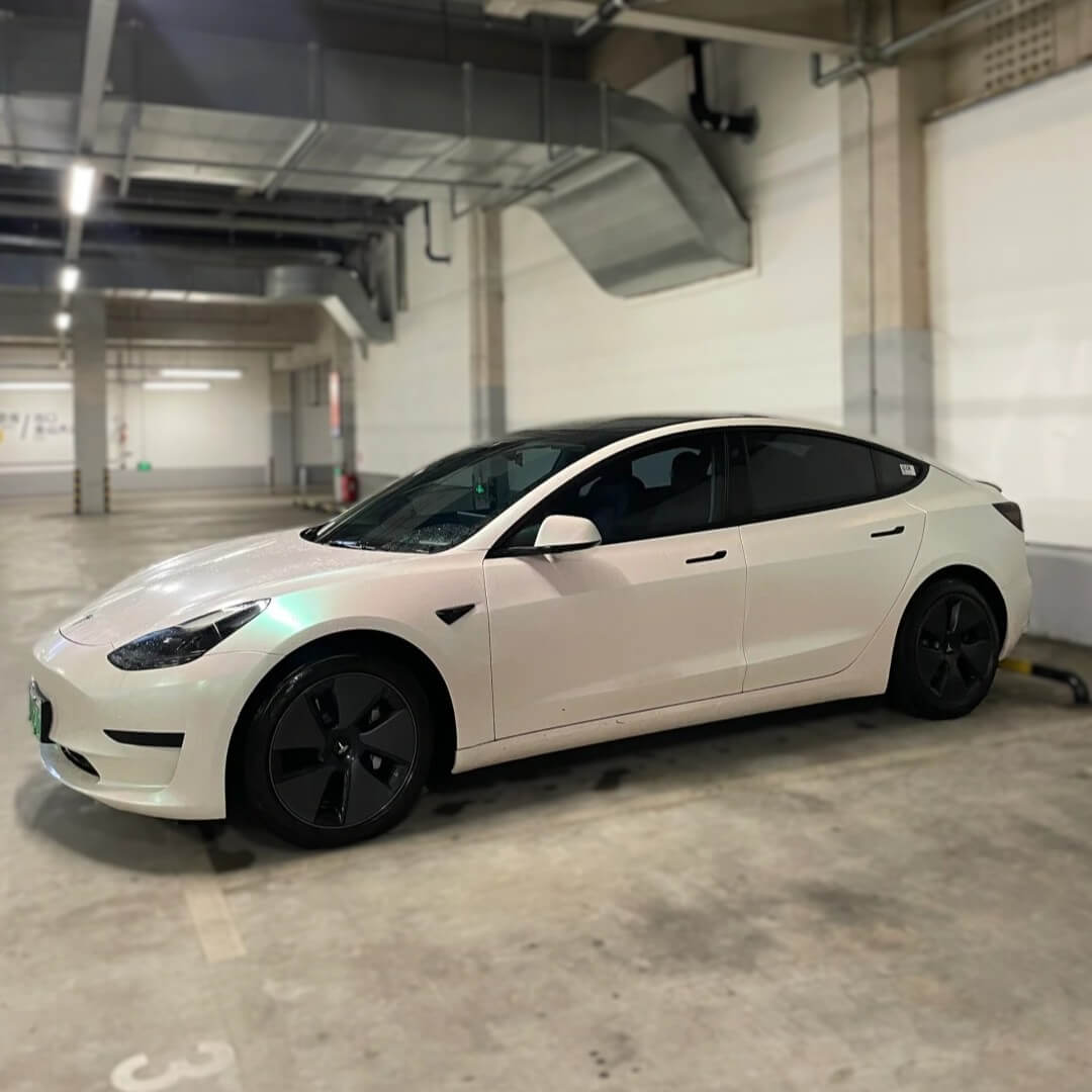 Satin Aurora White Tesla Color PPF