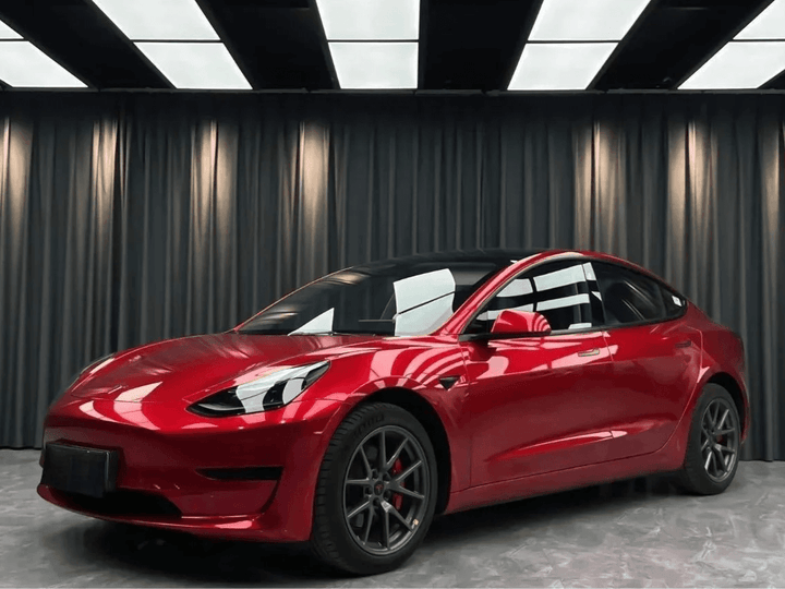gloss metallic red vinyl wrap