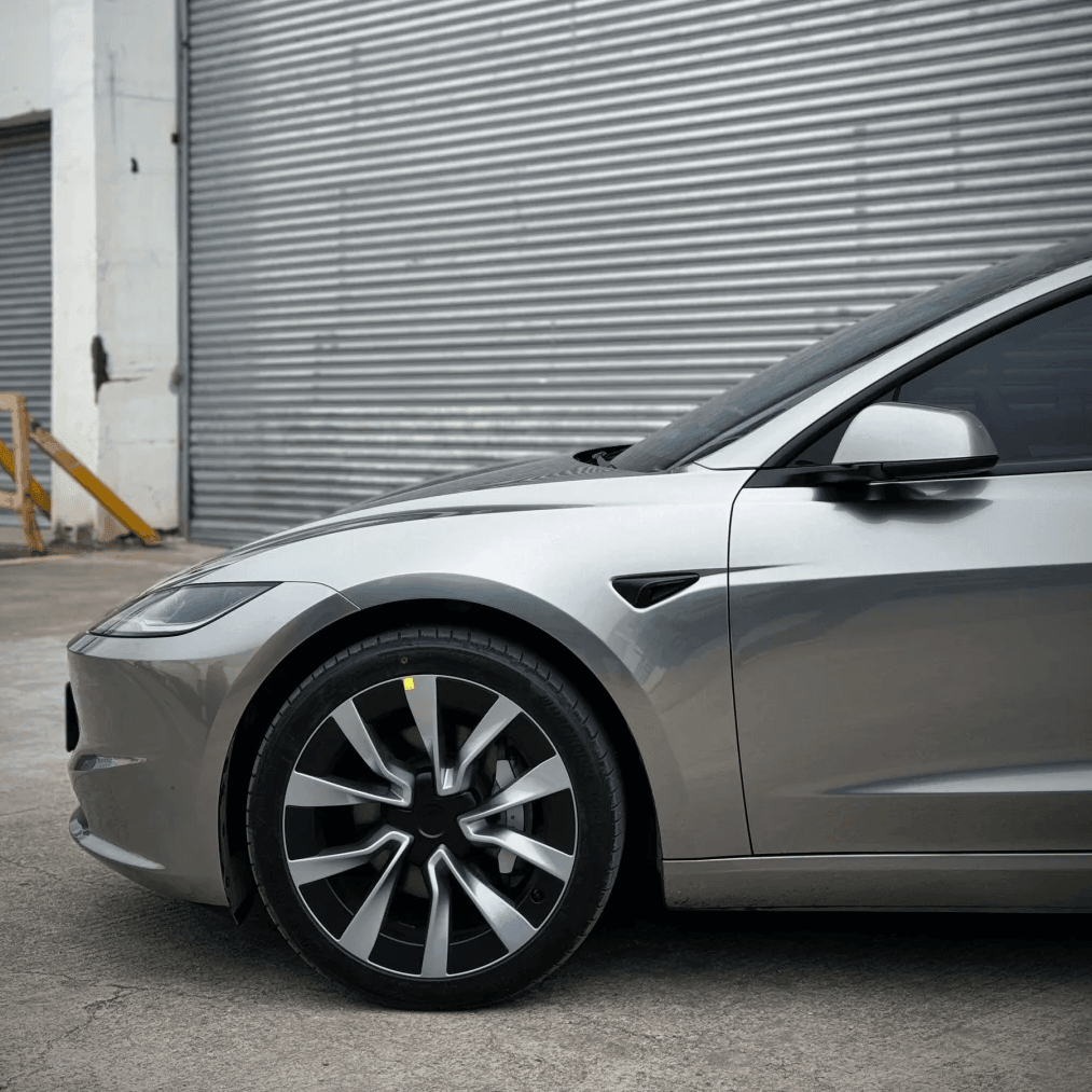 glossy silver car wrap