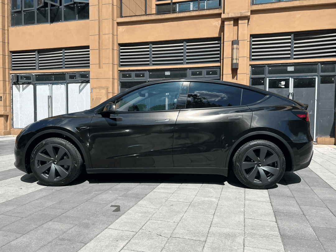 tesla model y Gloss Metallic Black Vinyl Wrap