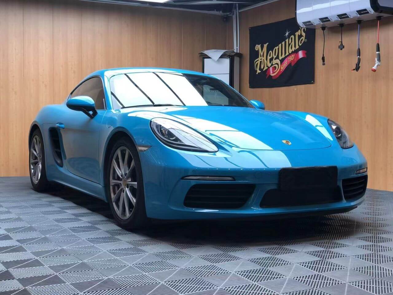 Porsche Gloss Crystal Miami Blue Car Wrap